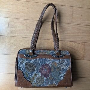 Bueno Brown Floral Tapestry Shoulder Bag with Braided Straps